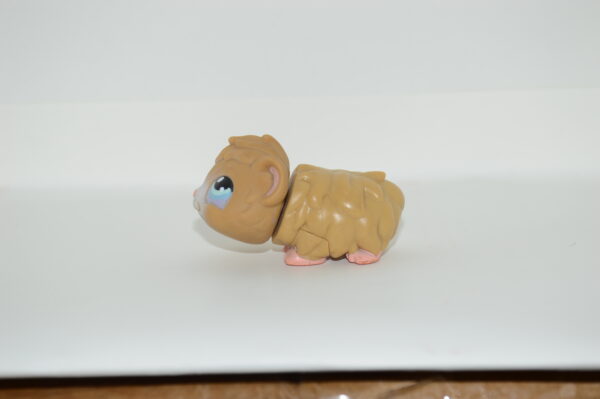 Littlest Pet Shop #45 Guinea Pig Generation 1 - Image 6